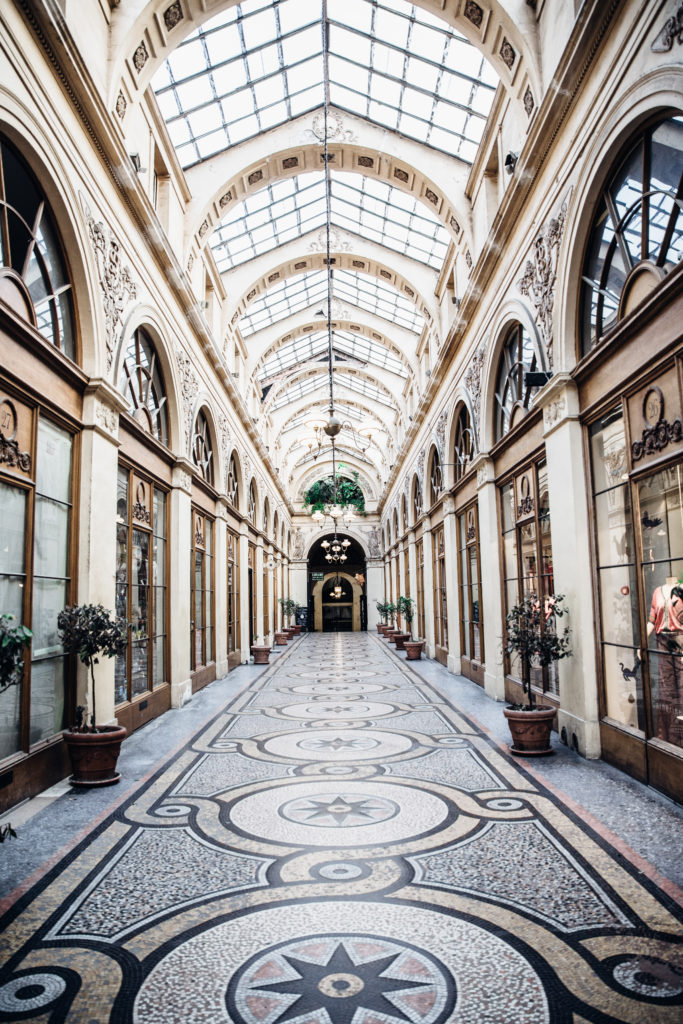 The Ultimate Paris, France Travel Guide: All the Must See Instagram, Travel Photography, Food, Cafes, Things to do, and Shopping Spot plus Travel Tips for the First Time Visitor! galerie gallery vivienne #travel #paris #france