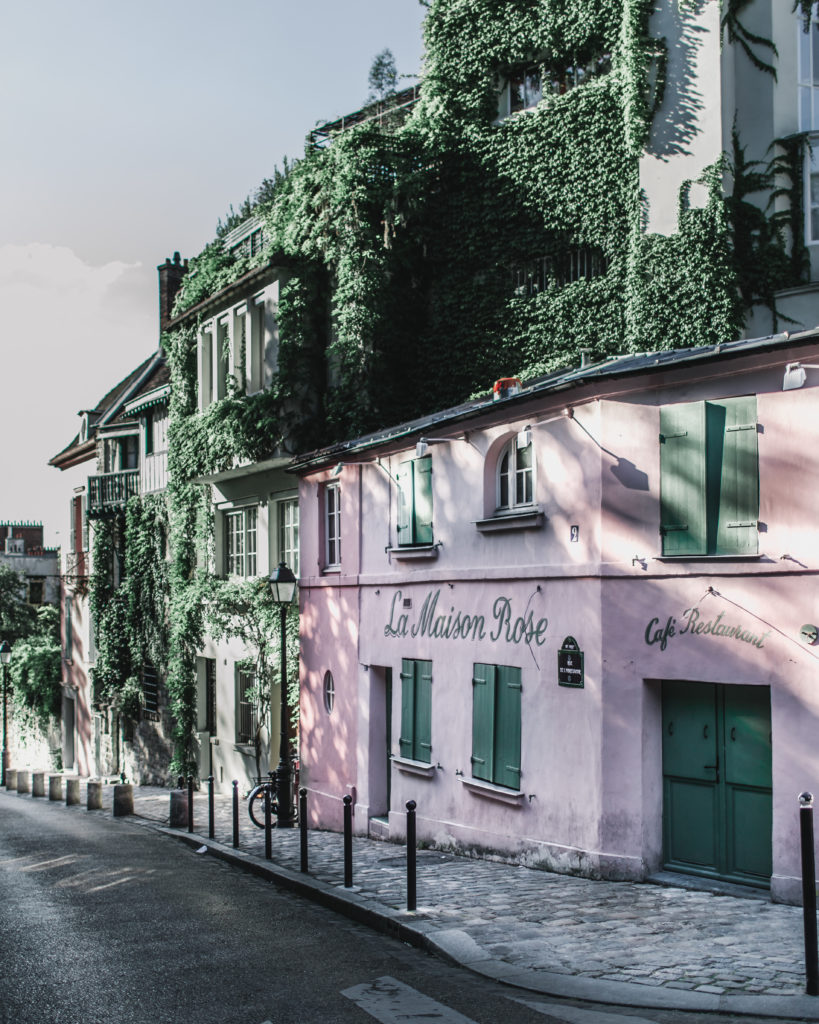 The Ultimate Paris, France Travel Guide: All the Must See Instagram, Travel Photography, Food, Cafes, Things to do, and Shopping Spot plus Travel Tips for the First Time Visitor! #travel #paris #france